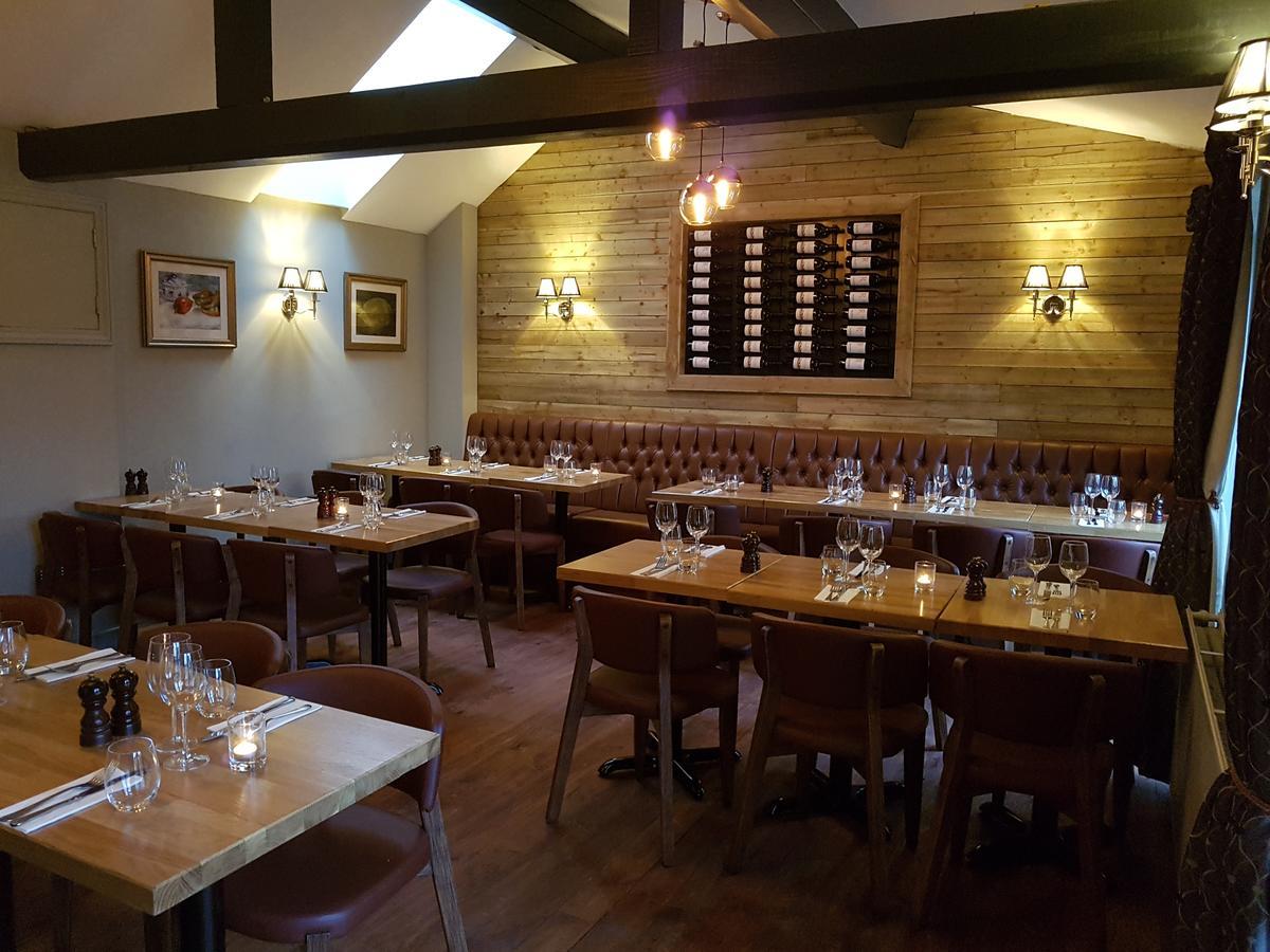The Angel Inn Warminster Exterior foto
